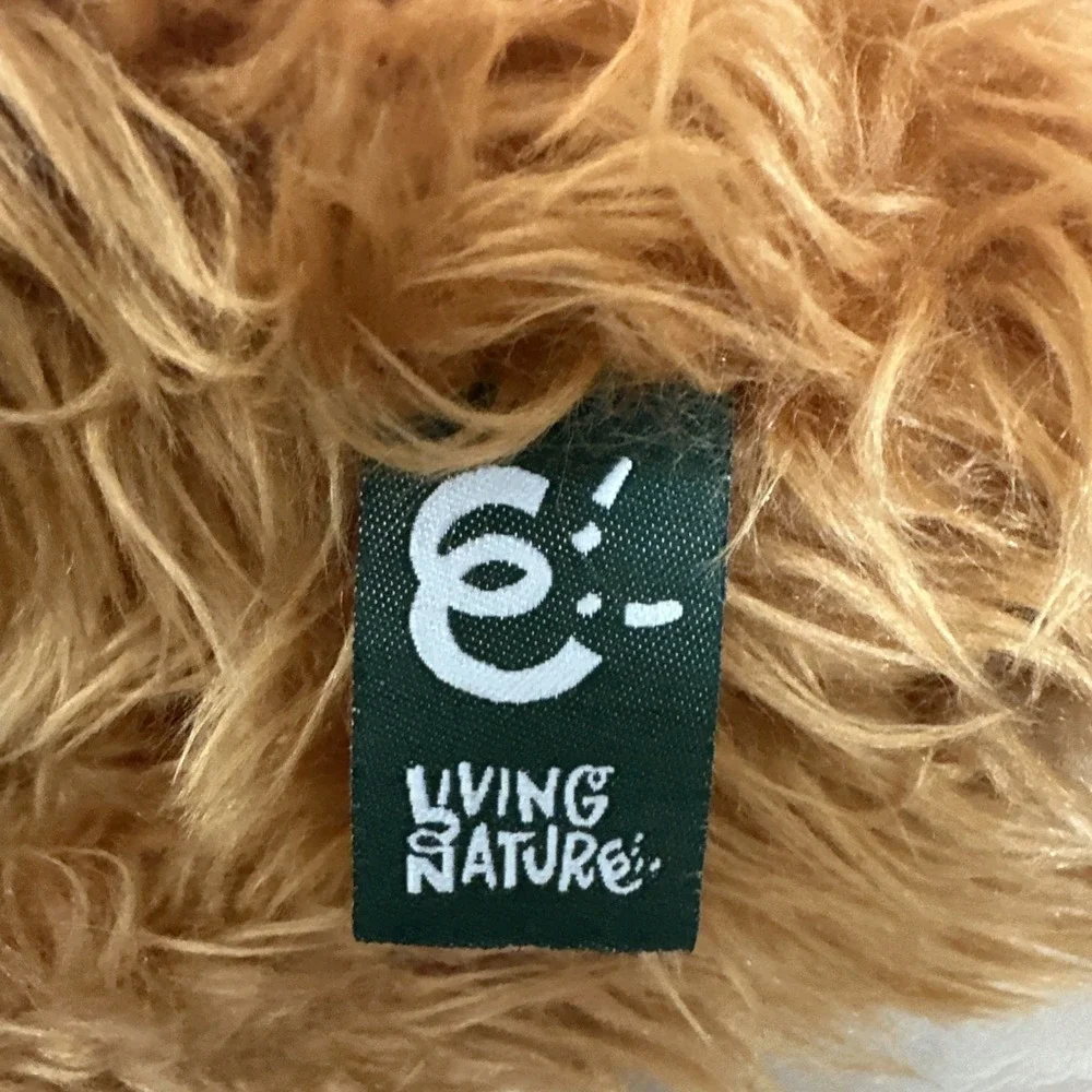 Living Nature Highland Cow Brown Stuffed Animal | Farm Toy with Sound | Soft Toy